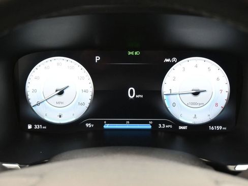 Used 2023 Hyundai Santa Fe Limited FWD image 10