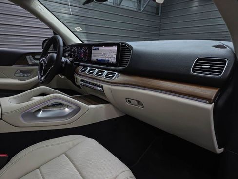 Used 2024 Mercedes-Benz GLE 350 4MATIC image 13