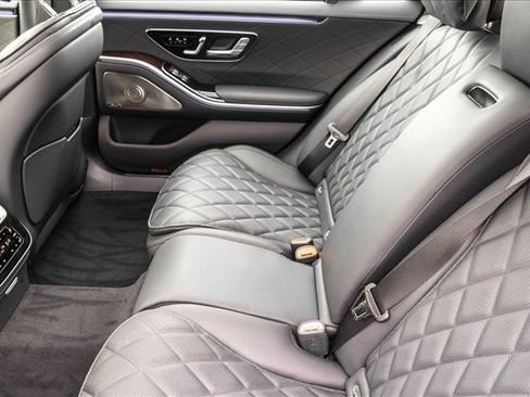 New 2026 Mercedes-Benz S 580 4MATIC Sedan image 21