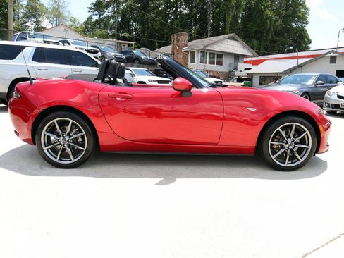 Used 2017 MAZDA MX-5 Miata Grand Touring RWD image 8