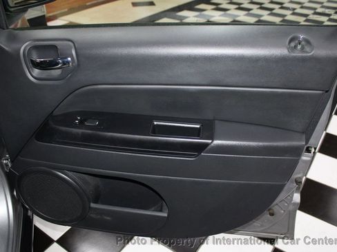 Used 2016 Jeep Compass Sport w/ Power Value Group image 25