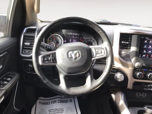 Used 2020 RAM 1500 Laramie RWD image 13