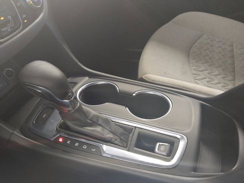 Used 2022 Chevrolet Equinox LT image 26