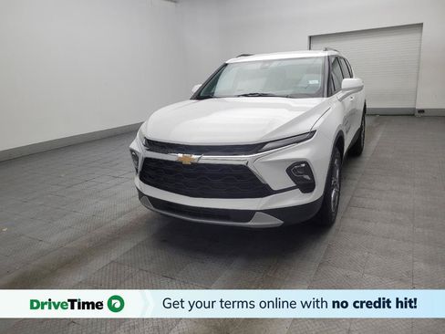 Used 2024 Chevrolet Blazer LT w/ Convenience Package FWD image 1