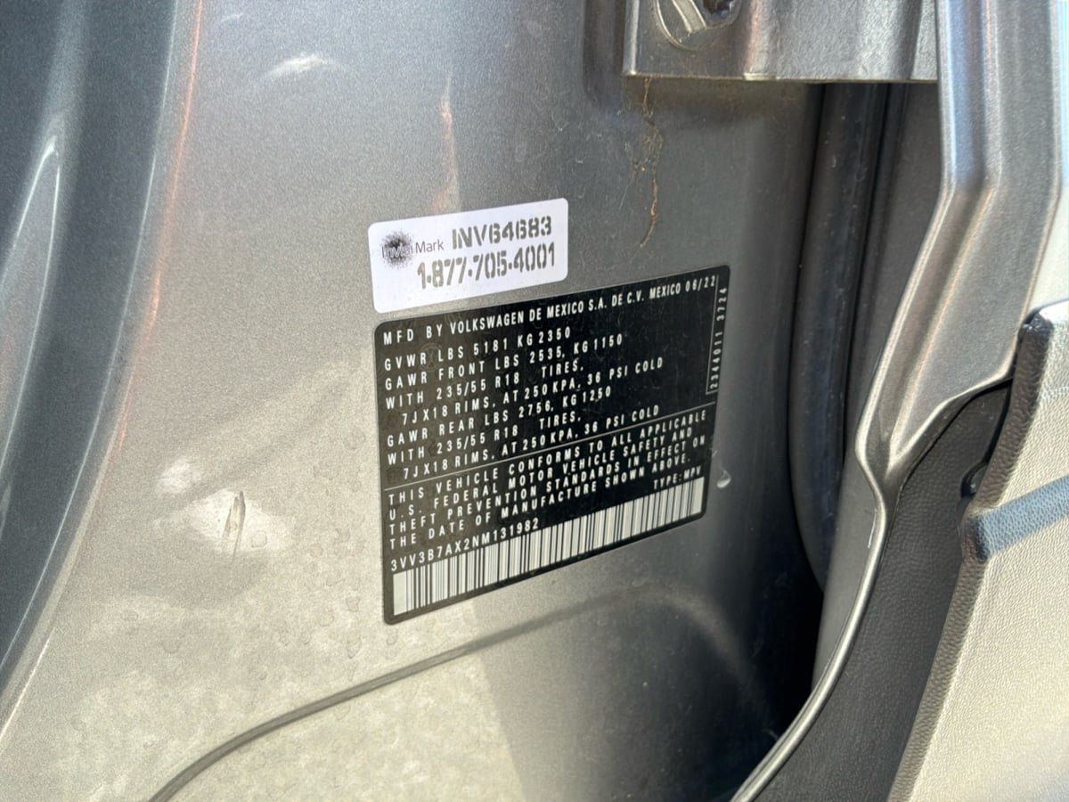 Used 2022 Volkswagen Tiguan SE FWD image 23
