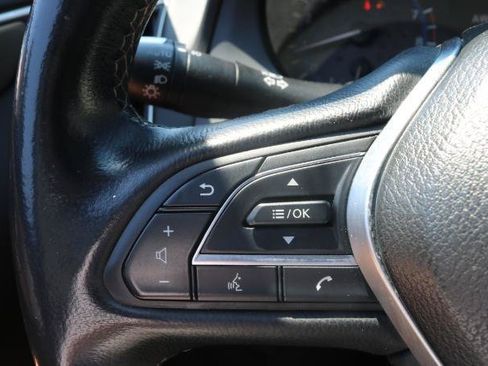 Used 2019 INFINITI Q50 Signature Edition AWD/4WD image 9