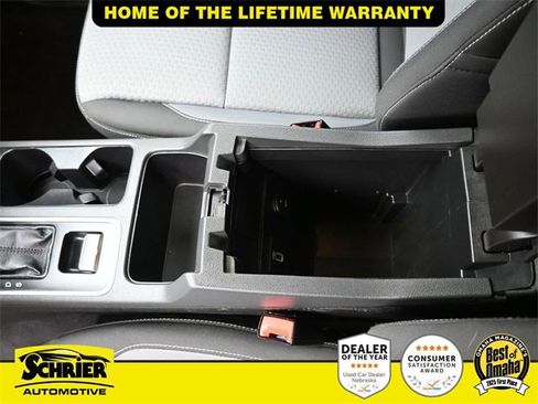 Used 2017 Ford Escape SE w/ Equipment Group 201A image 27