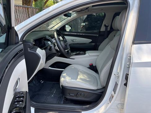 Used 2024 Hyundai Tucson Limited AWD/4WD image 3