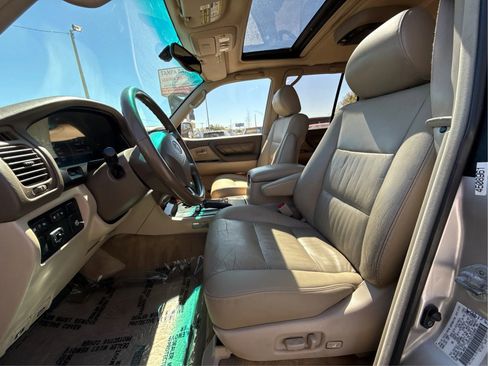 Used 2000 Toyota Land Cruiser image 11