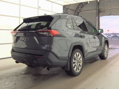 Used 2023 Toyota RAV4 XLE Premium image 53