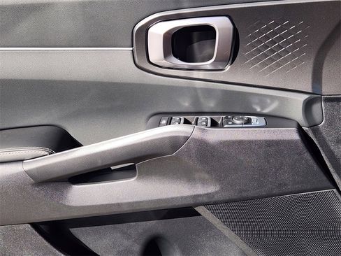 New 2026 Kia Sorento LX image 16