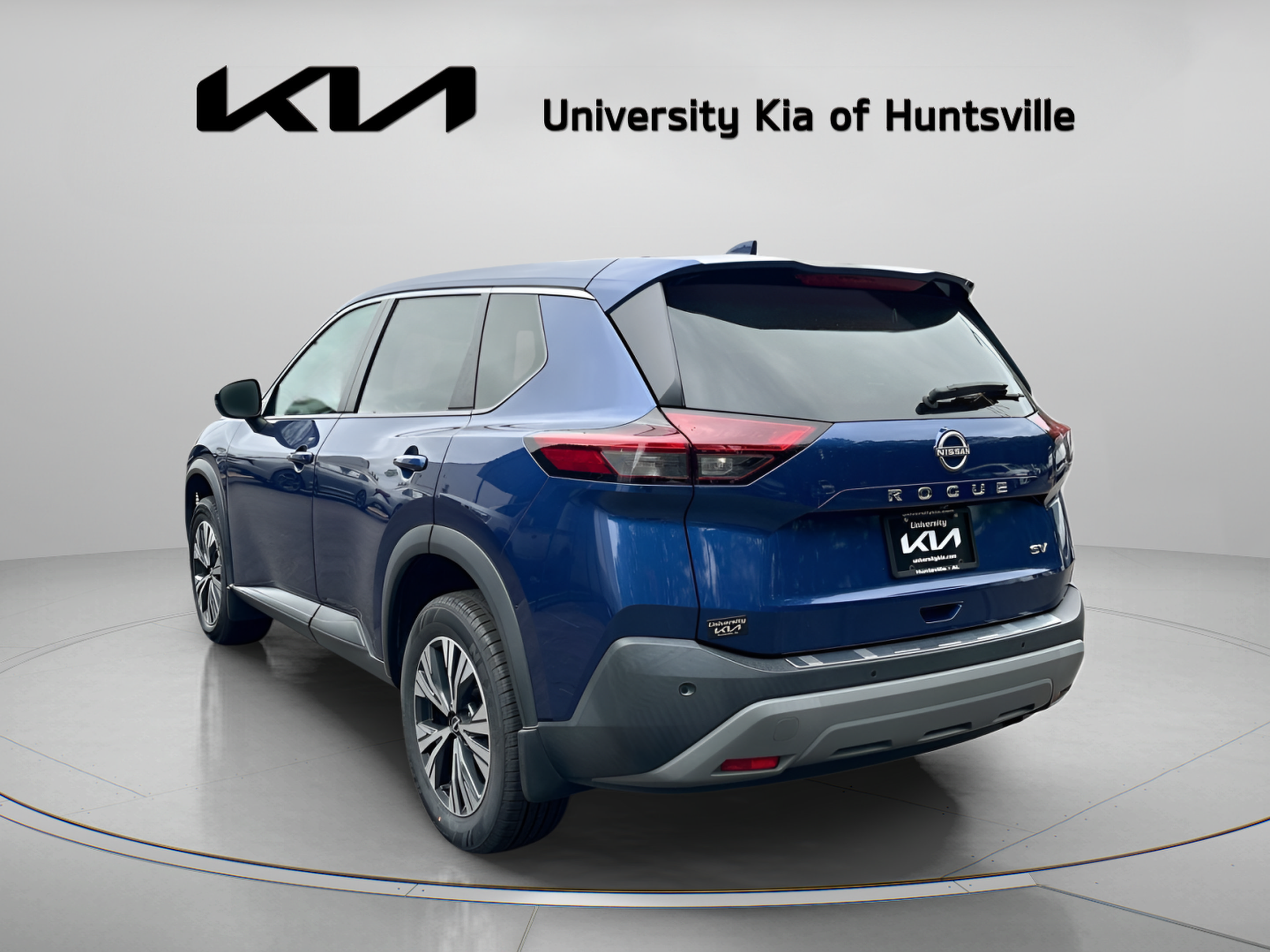 Used 2022 Nissan Rogue SV FWD image 6