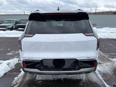 New 2026 Kia EV9 GT-Line