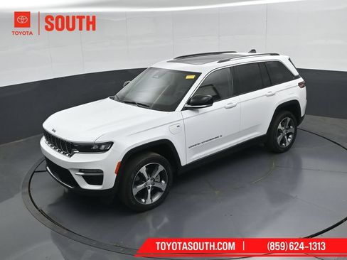 Used 2022 Jeep Grand Cherokee Limited 4xe AWD/4WD image 52