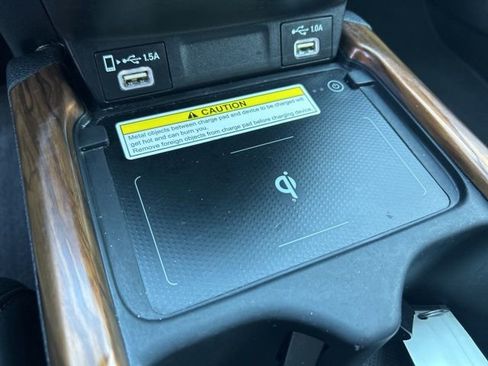 Used 2022 Honda CR-V Touring image 29