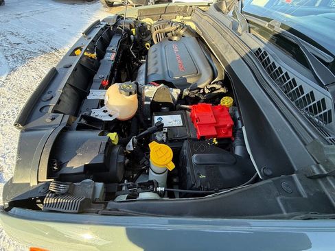 Used 2018 Jeep Renegade Latitude w/ Cold Weather Group image 19