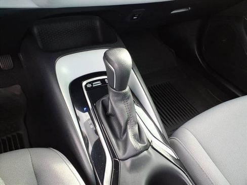 Used 2024 Toyota Corolla SE image 15