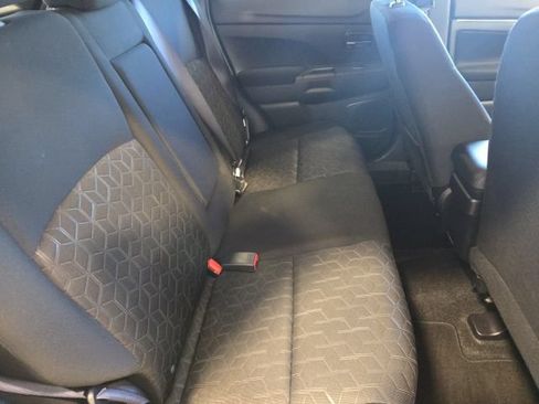 Used 2025 Mitsubishi Outlander Sport ES AWD/4WD image 18