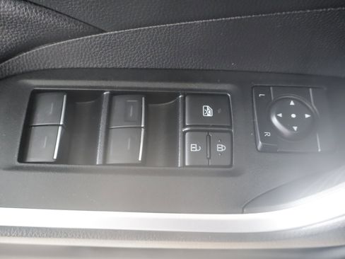 Used 2024 Toyota RAV4 XLE image 12