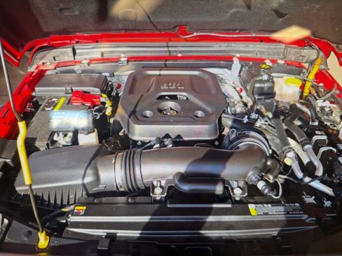 Used 2025 Jeep Wrangler Unlimited Rubicon 4xe w/ Safety Group image 6