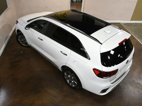 Used 2019 Kia Sorento SX image 76