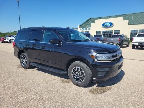Used 2024 Ford Expedition XLT AWD/4WD image 21