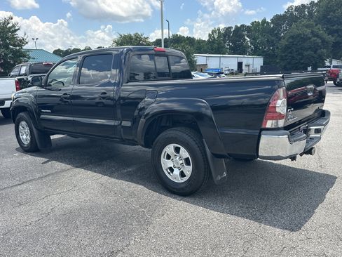 Used 2013 Toyota Tacoma 4x4 Double Cab w/ SR5 Pkg image 6