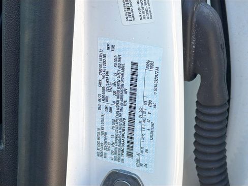 Used 2023 Ford Escape Platinum image 39