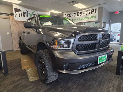 Used 2017 RAM 1500 Express image 1