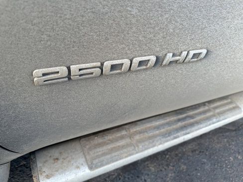 Used 2013 GMC Sierra 2500 SLE image 4