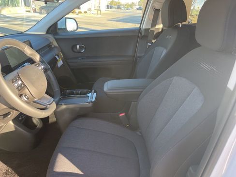 New 2026 Hyundai Ioniq 5 SE image 16