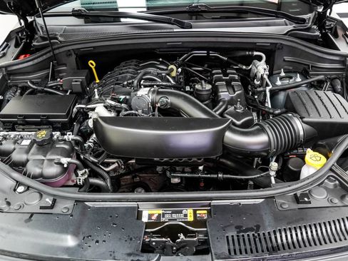 Used 2024 Dodge Durango GT AWD/4WD image 21