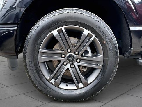 Used 2022 Ford F150 XLT w/ Equipment Group 302A High image 11