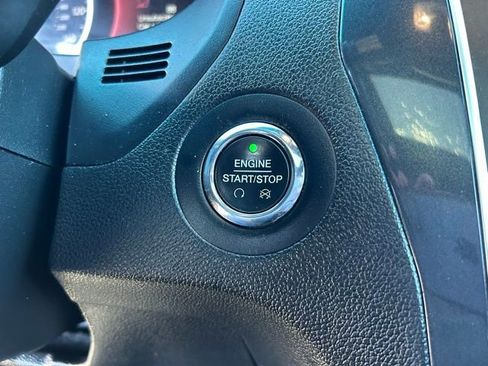 Used 2018 Ford Explorer Sport image 27