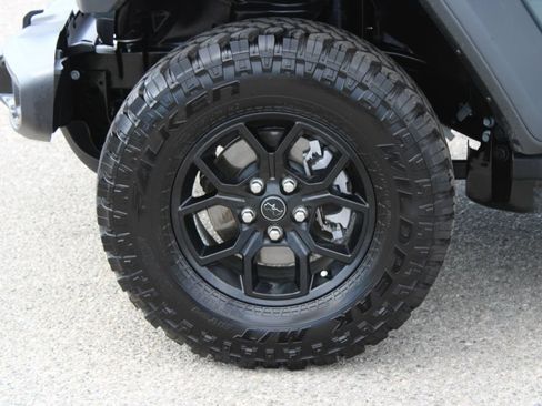 Used 2026 Jeep Wrangler Unlimited Sport AWD/4WD image 8