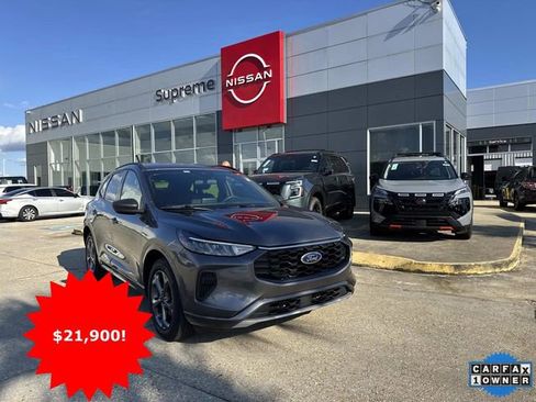 Used 2024 Ford Escape ST-Line w/ Cold Weather Package image 1