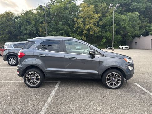 Used 2021 Ford EcoSport Titanium AWD/4WD image 4