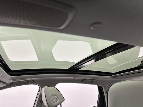 Used 2019 Acura RDX AWD w/ Advance Package image 22