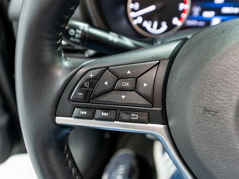 Used 2020 Nissan Sentra SV image 24