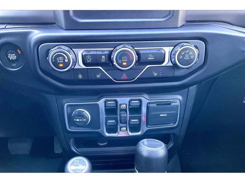 Used 2020 Jeep Gladiator Sport w/ Quick Order Package 24S AWD/4WD image 31