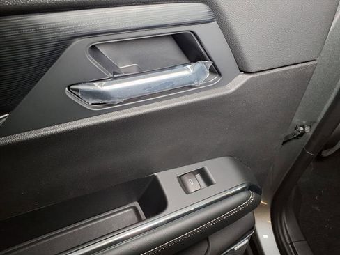 New 2026 GMC Acadia Elevation image 14