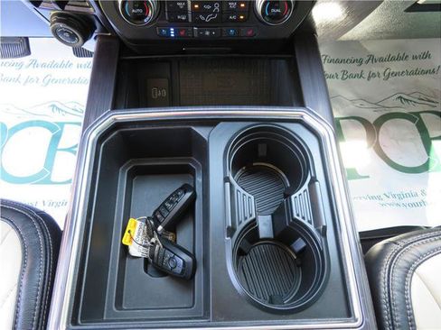 Used 2021 Ford F450 Limited w/ FX4 Off-Road Package AWD/4WD image 10