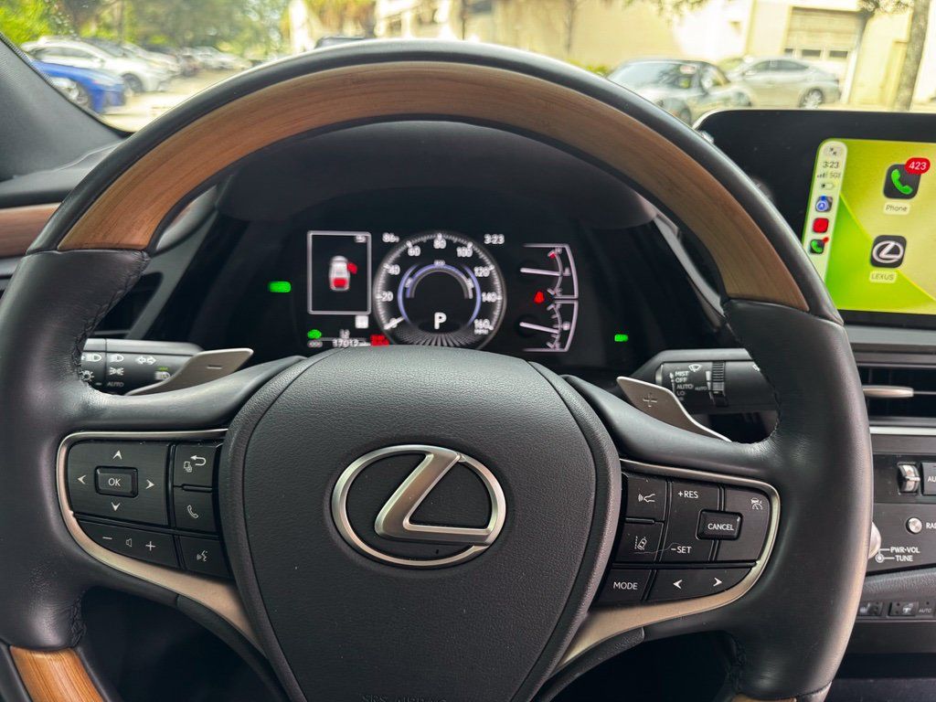 Certified 2025 Lexus ES 300h w/ Technology Package FWD image 20