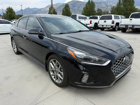 Used 2019 Hyundai Sonata Limited FWD image 1