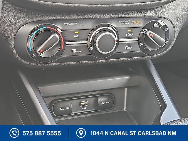 Used 2023 Kia Soul LX w/ Option Group 015 FWD image 17