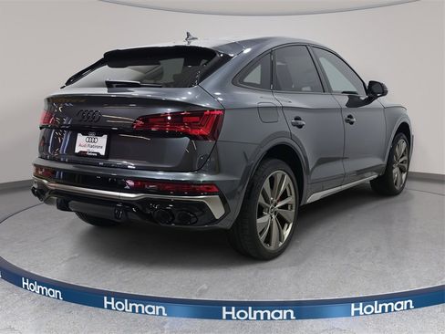 New 2025 Audi SQ5 Prestige image 5