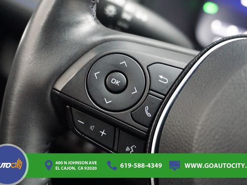 Used 2024 Toyota RAV4 XSE w/ Advanced Technology Package AWD/4WD image 20