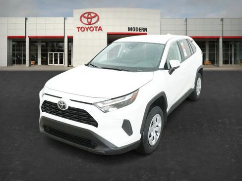 New 2025 Toyota RAV4 LE image 5