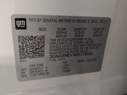 Used 2021 Chevrolet Equinox LS w/ LS Convenience Package image 33