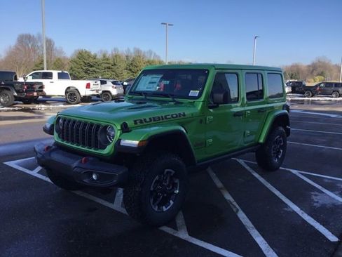 New 2026 Jeep Wrangler Unlimited Rubicon w/ Safety Group image 4